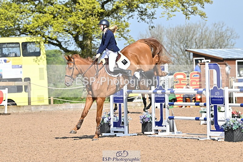 240509A-101139-00795 - Cls 8 Foxhunter