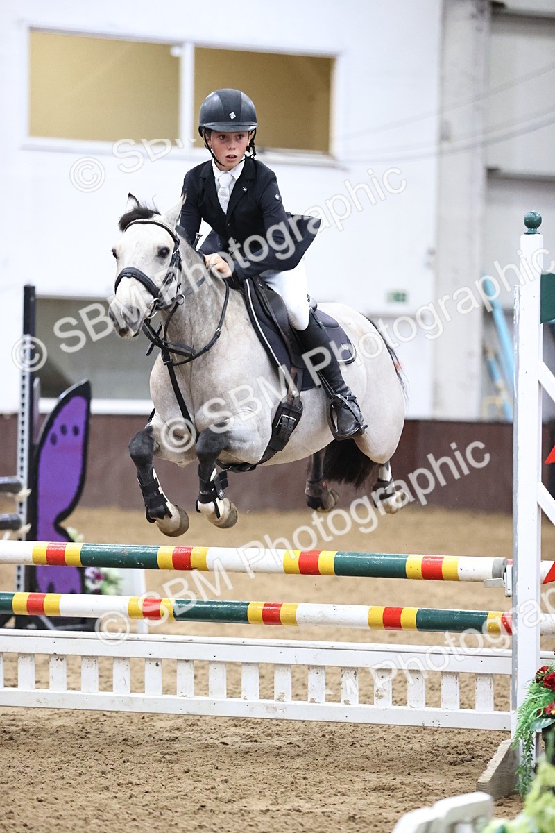 SBM_001023 - Class 4 - Springboard 128cm 138cm Restricted Handicap 90cm 1.00m
