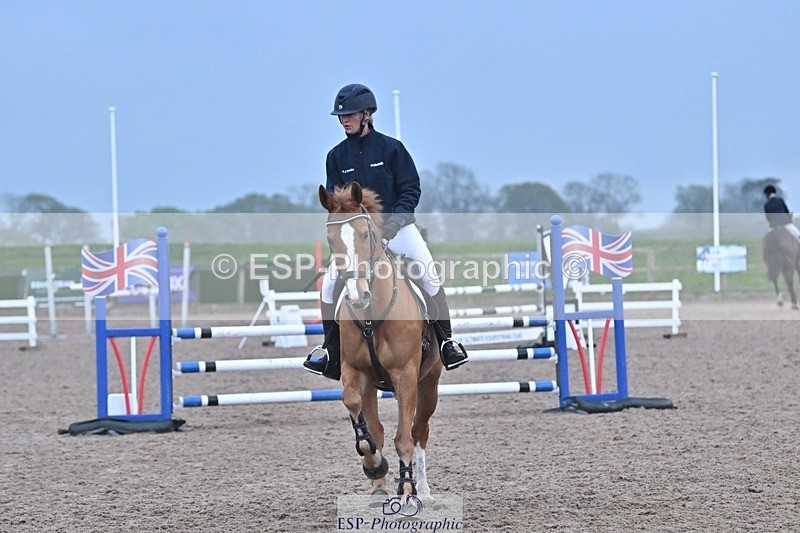 250415-192325-01400 - 1m