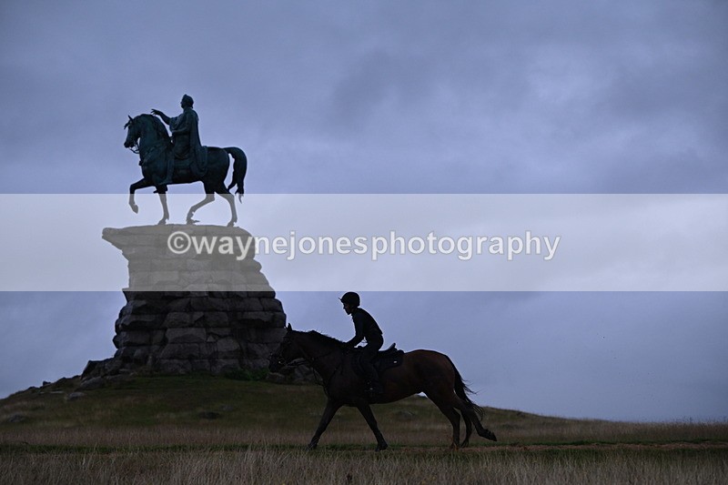 DSC_3342 - Time at Statue 13:51 to 14:55