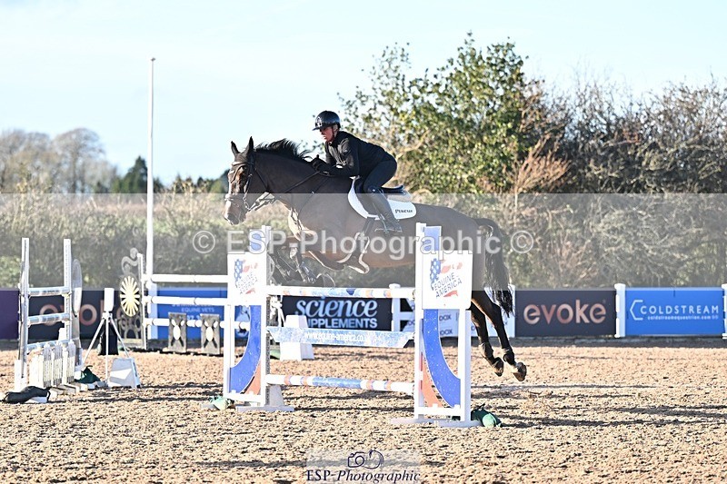 251203-141154-00806 - Cls 5 Foxhunter and 1.20m Open