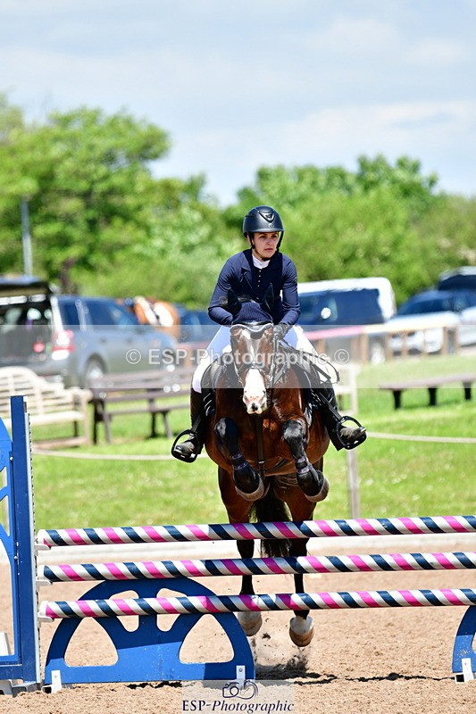 240525A-131023-06054 - Cls 22 95cm National Am Qualifier