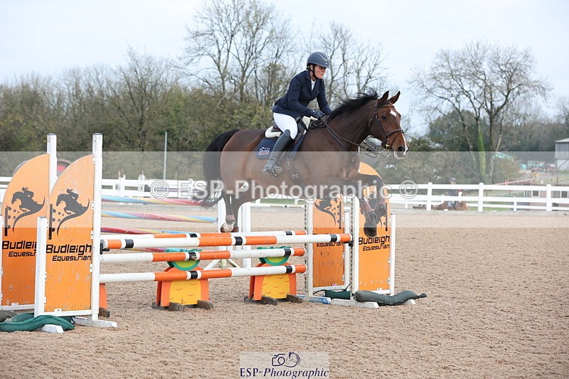 241101A-085016-00434 - FRI Cls 2 British Novice and 90cm Open