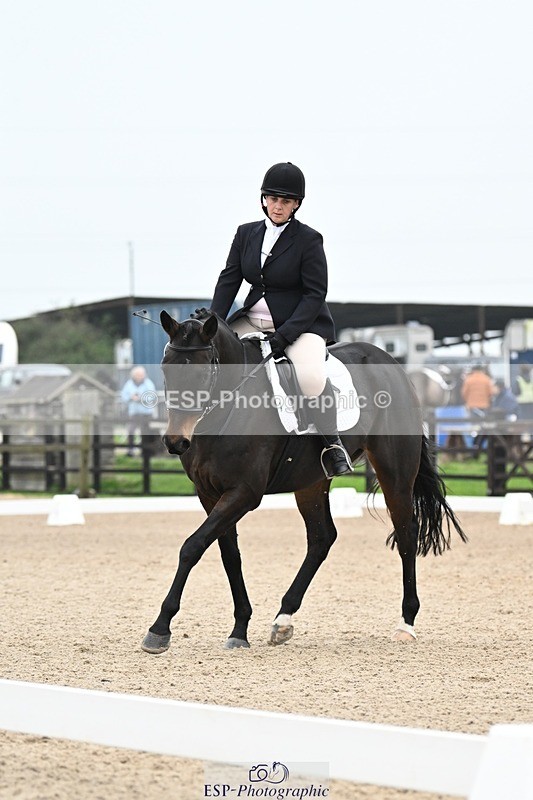 241103-105312-00393 - Intro 3 - 10.50 to 11.44