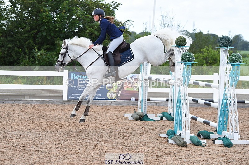 230715A-150620-01627 - Cls 7 1.15m Members Cup