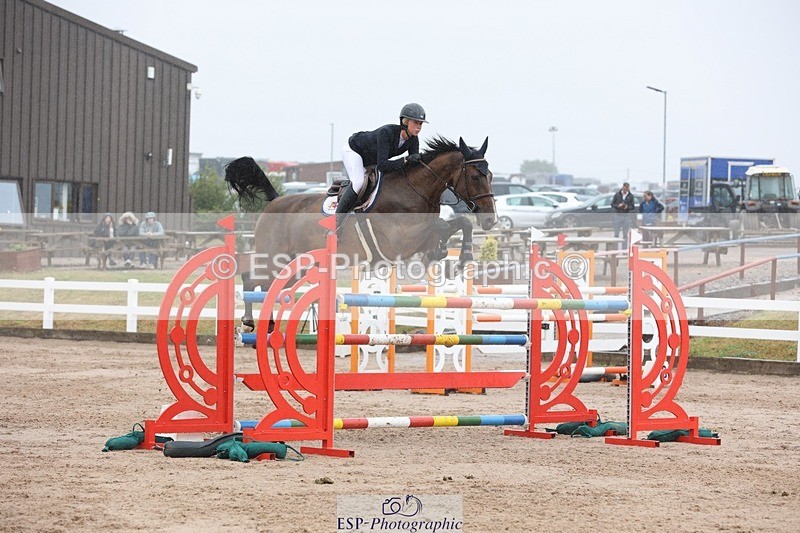 250717-141843-05907 - Cls 1, 3 Star Small Tour Start to Break