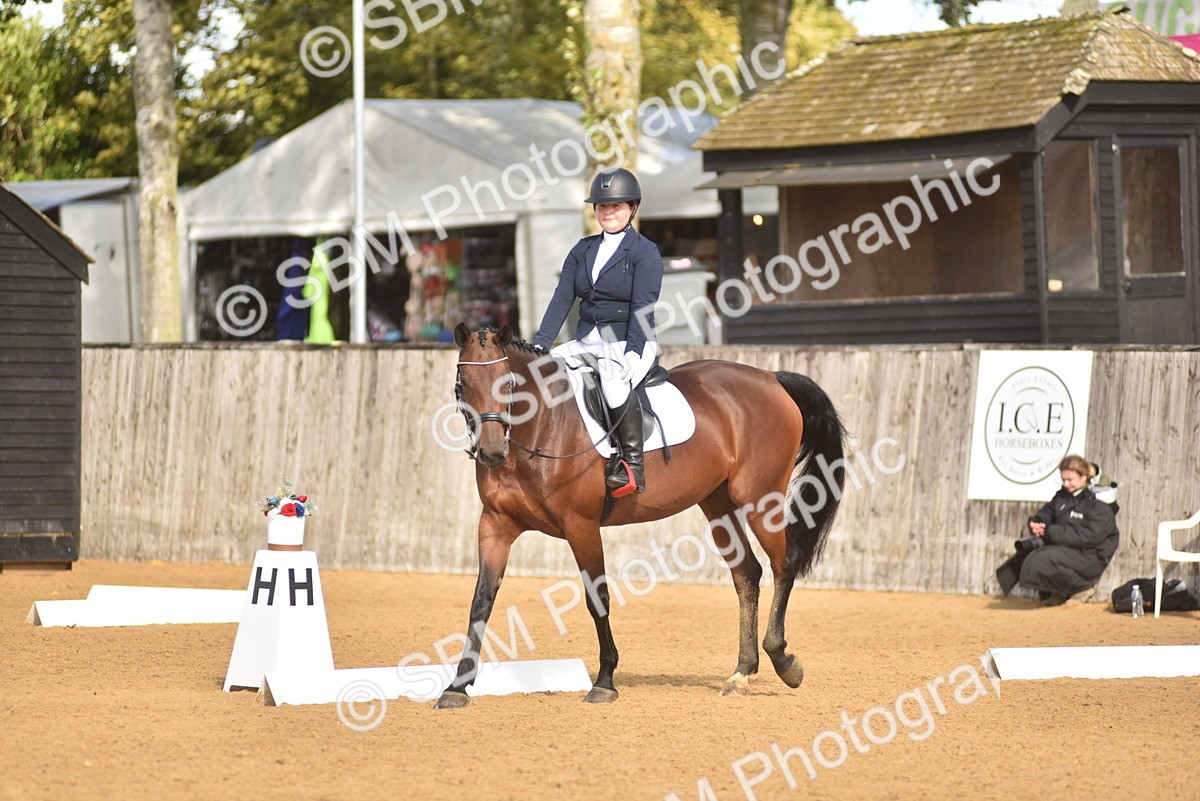 SBM_48836 - D22 - Junior Championship Intro 3