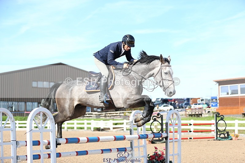 230811A-170926-07032 - Cls 19 Snr Newc