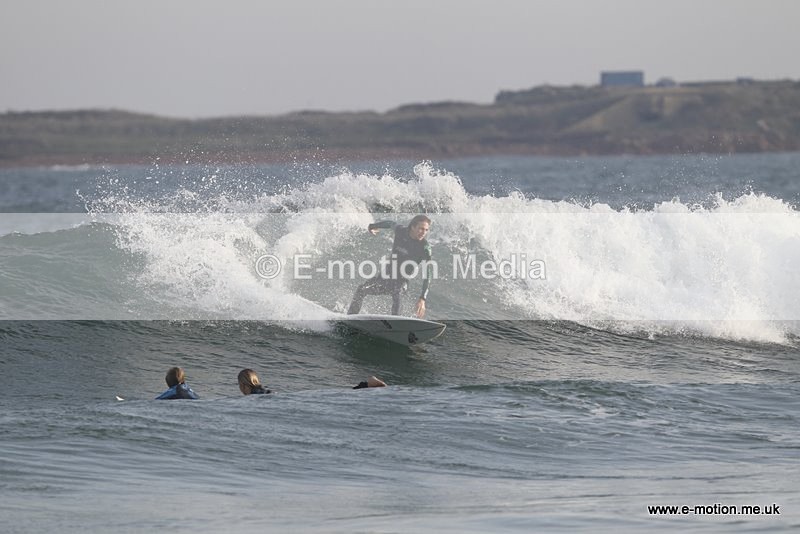 SU 091010 132 - Surf Oct 2010