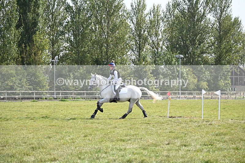 WJ6_2727 - 80cm XC Time 15:07 to 15:25