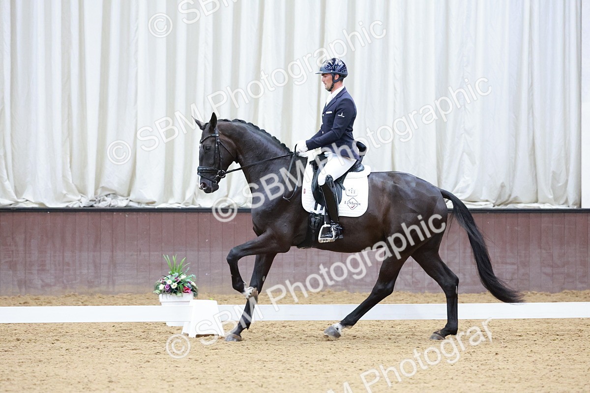 SBM_003729 - Class 1 - Prelim 6 - 10.40-11.50