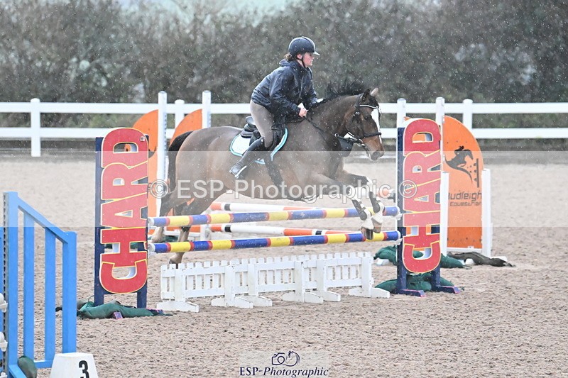 231210A-085943-02013 - Cls 15 British Novice