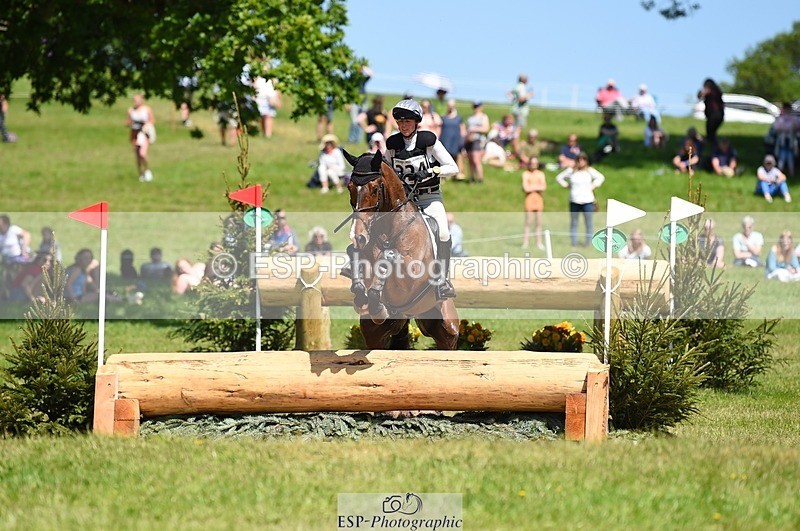 230527-141838-09743 - 324-DRUMGIVEN_MR_CHARISMA-Jeanette_Brakewell-XC