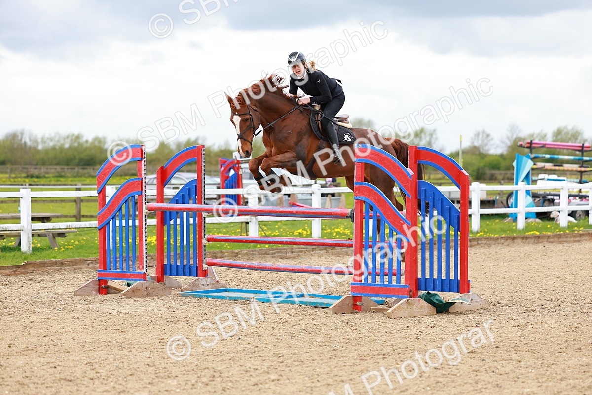 SBM_002253 - Class 10 - Senior Newcomers - 1.10m