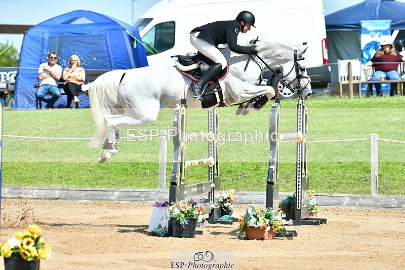 230720A-112133-02142 - Cls 5, 2 Star Medium 1.35m