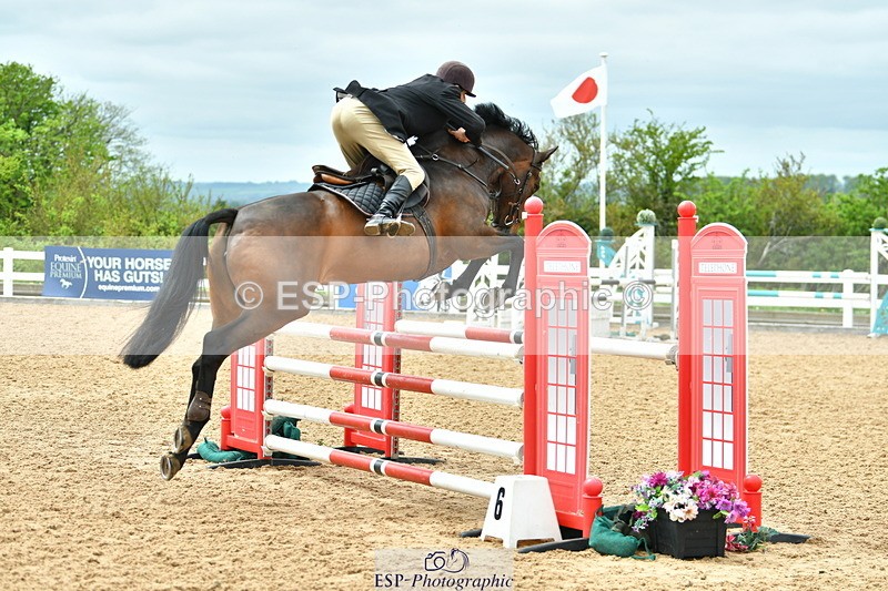 230507A-132555-08127 - Cls 43 1.05m Amateur Quali