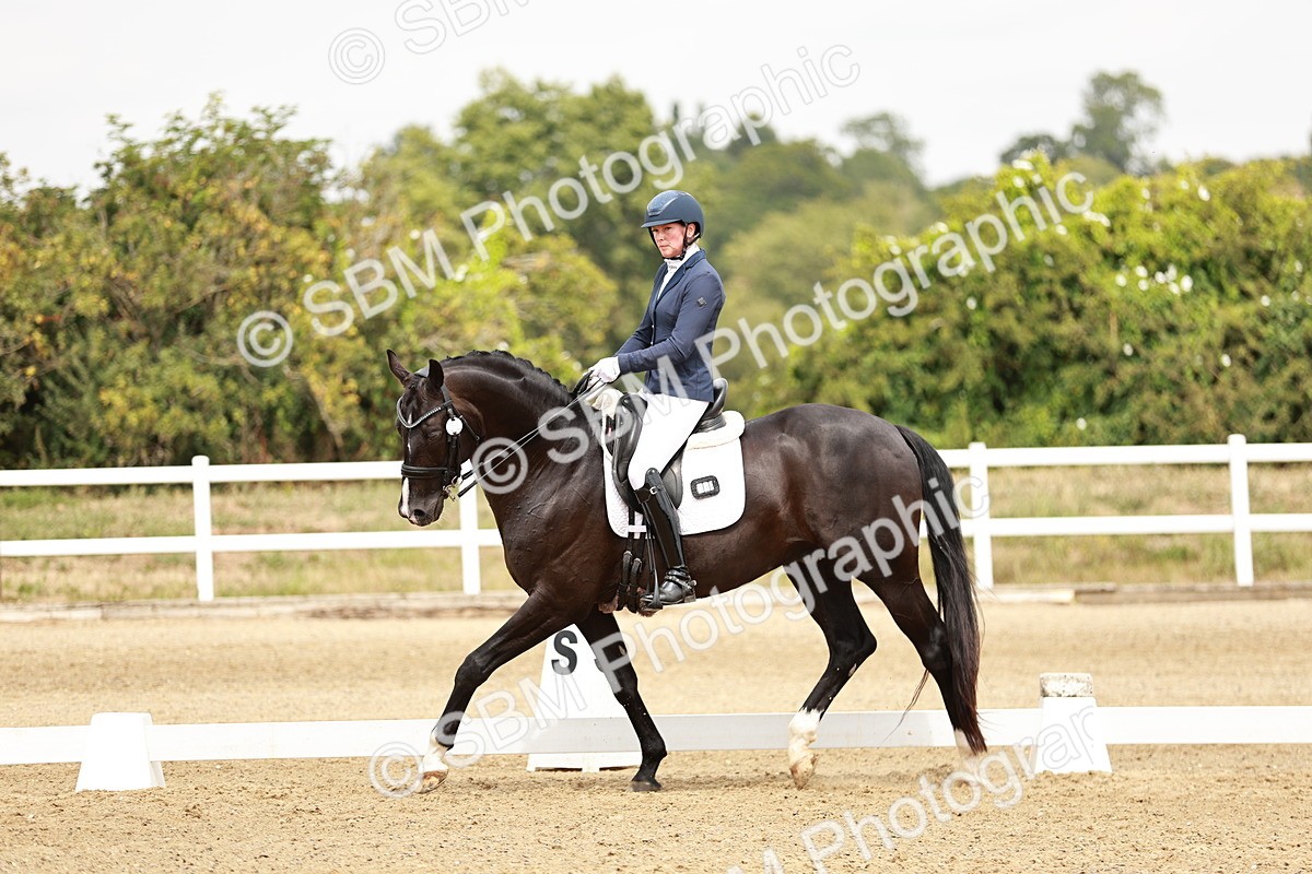 SBM_003654 - Class 7 - Advanced Medium 6 Gold - 13.16-14.36