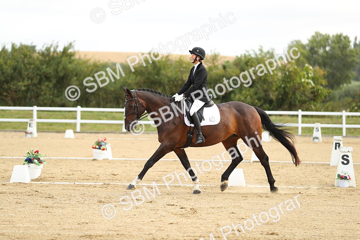 SBM_015056 - Class 13 - Novice 23 - 8,30-9.33