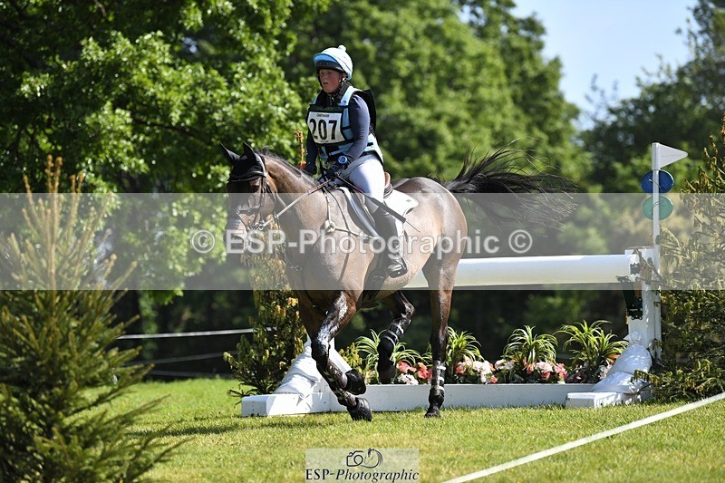 230527-095806-08623 - 207-TYNAN_COOLEY-Lucy_Stimson-XC