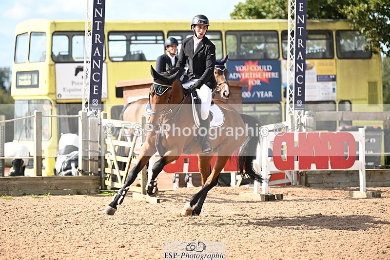 240913A-145223-04935 - Cls 17 National 1.30m Open