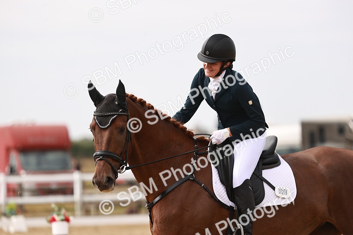 SBM_000824 - Class 1 - Prelim 5 - 10.40-11.36