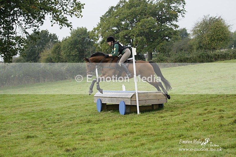  WWHT 171021 0779 - Open Novice (0.80m)  17/10/21