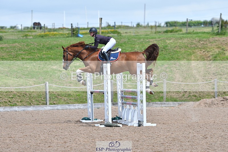 240609A-130329-05482 - Cls 18 Snr Newcomers and 1.10m Open