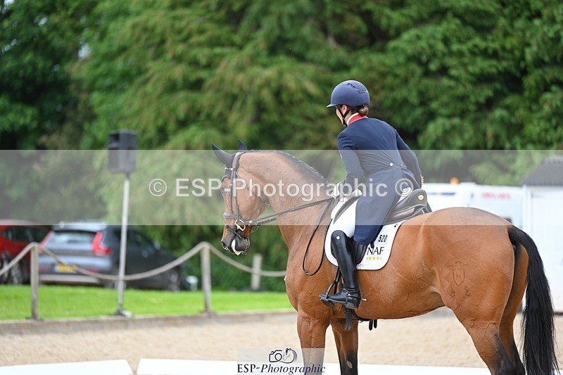 240524-114240-08999 - 520-LONDON_52-Laura_Collett