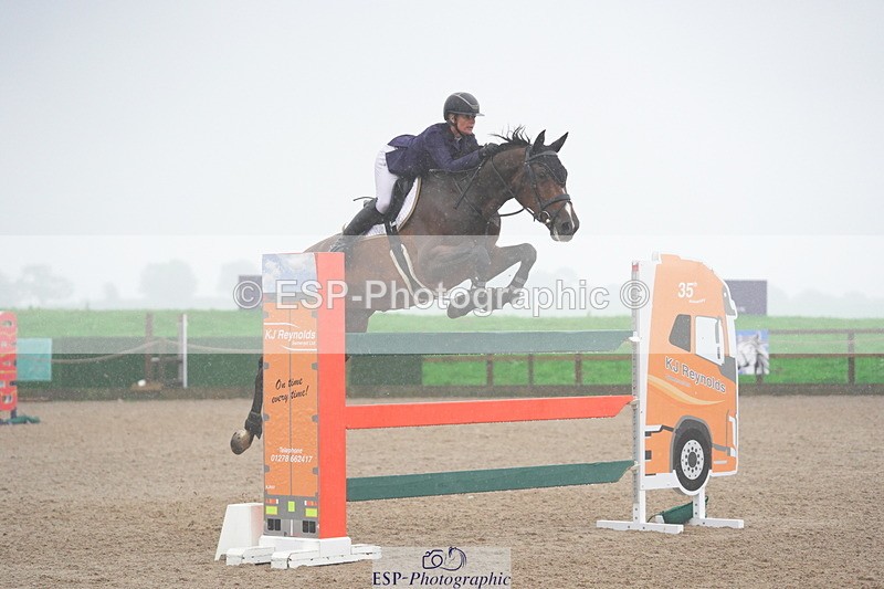 231017A-110758-06651 - Cls 26 Chard Equ Grand Prix