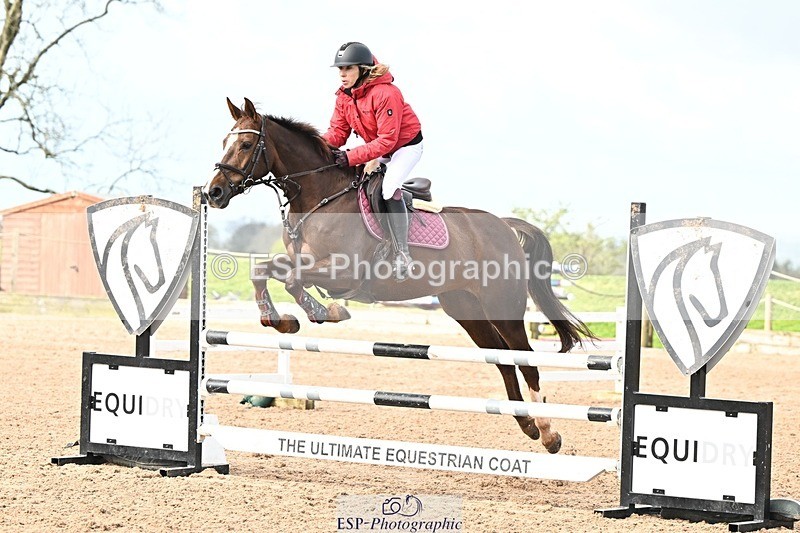 250416-100449-00203 - Cls 1 British Novice and 90cm