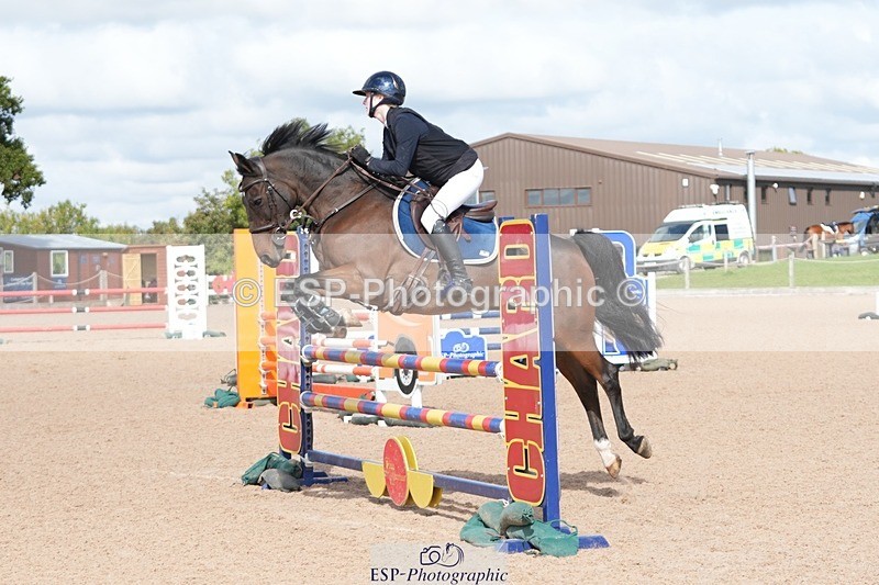 250921-114939-02558 - Cls 6 Pony Newcomers and 1m