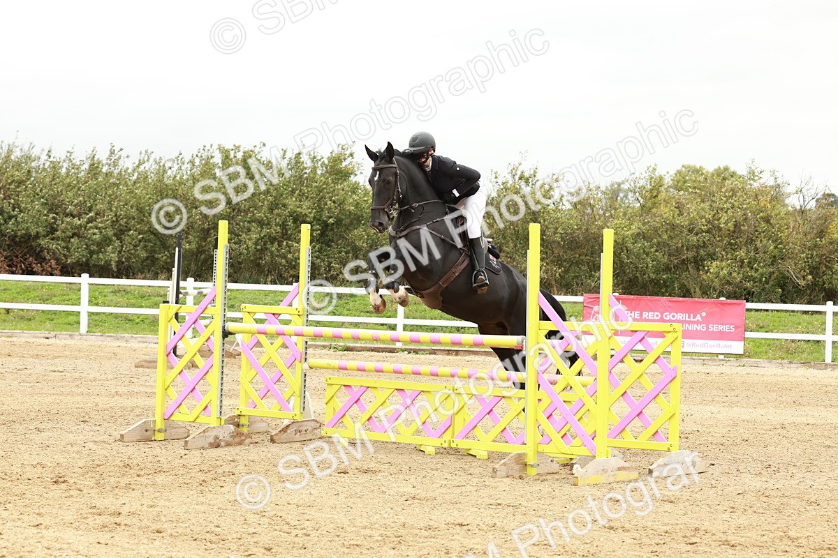 1I0A7902 - Class 4 - Senior Newcomers 1.10m