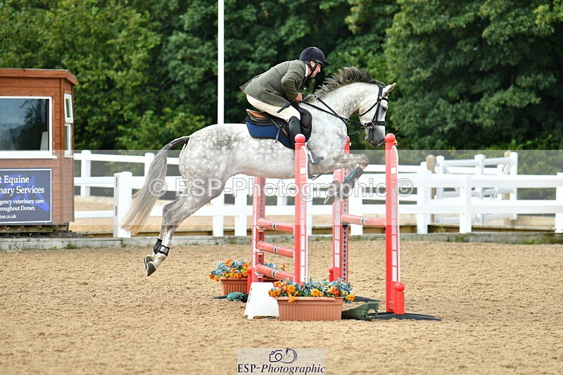 230813A-111028-11658 - Cls 40 A&B Senior Discovery & 1m Open