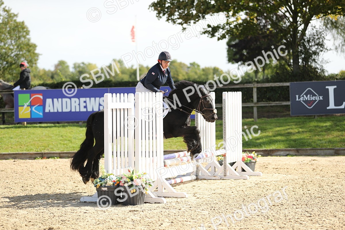 SBM_04649 - J28 - Senior Horse & Pony 60cm Championships