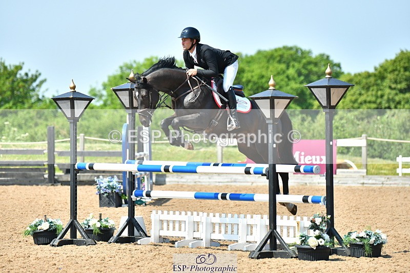 230609A-113216-00617 - Cls 2 Newcomers