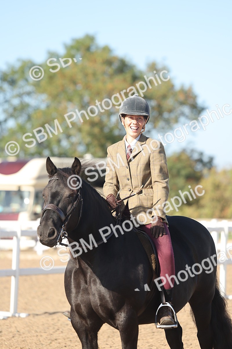 SBM_22215 - Class 802 - Ridden Groom Helpers Class