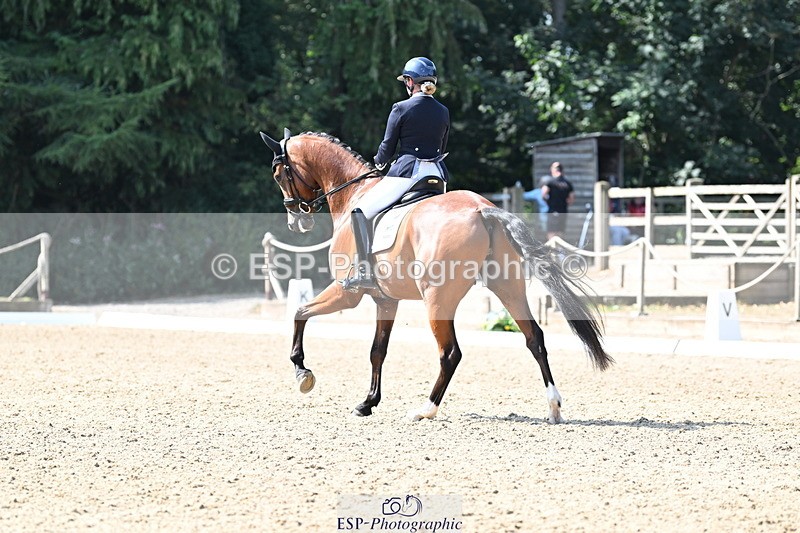 250810A-110906-05743 - 071-Abbie.NewburySeagry.Viceroy