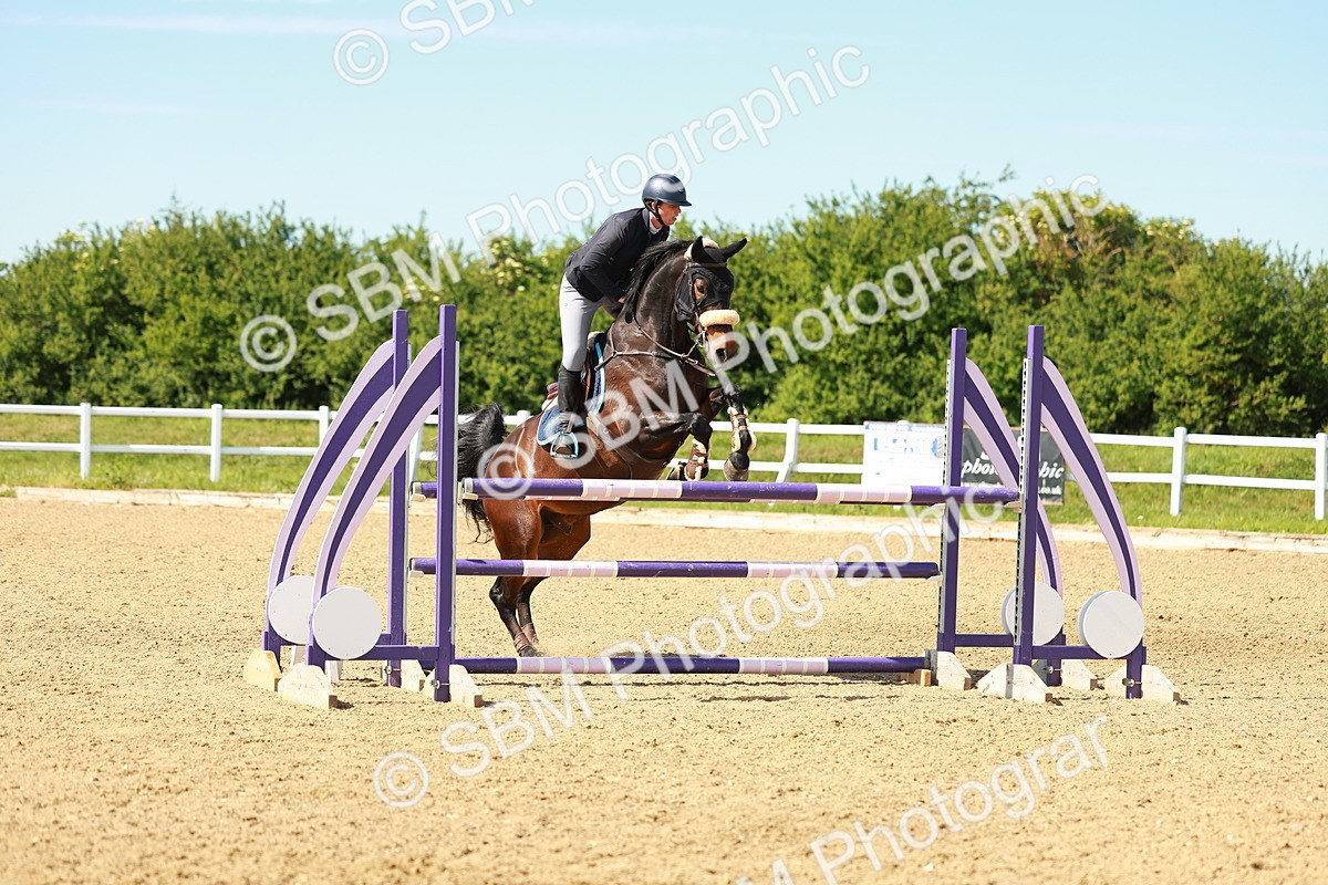 SBM_002742 - Class 4 - Senior Newcomers - 1.10m