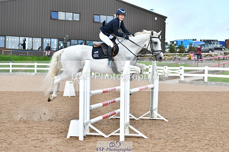 230819A-152610-01022 - Cls 32 95cm Amateur Qualifier