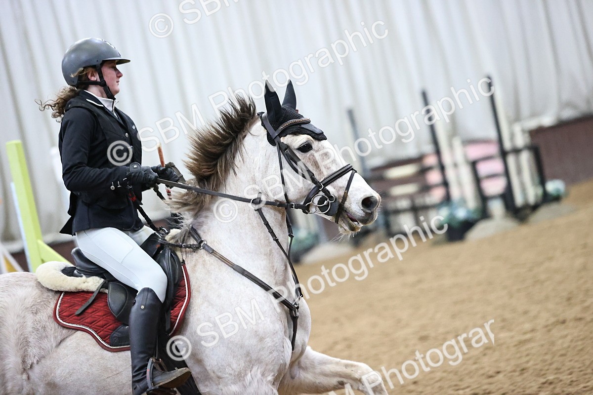 SBM_010397 - Class 12 - Blue Chip Pony Newcomers 1m Open both to Inc The Pony Restricted Rider Qualifier