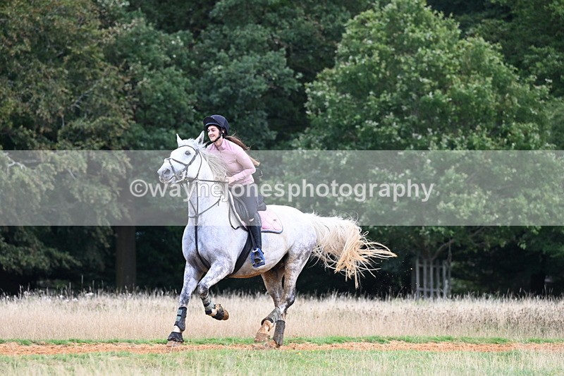 DSC_7769 - Time at Statue 13:16 to 13:52