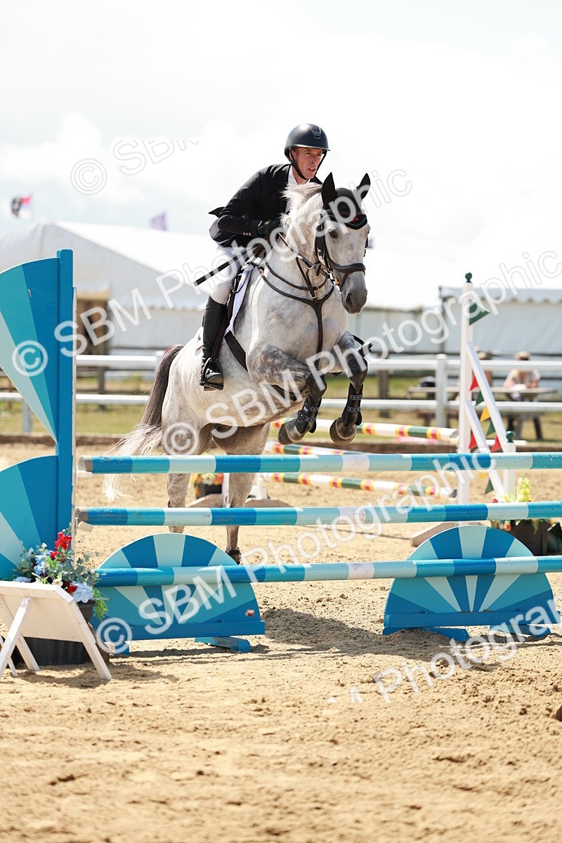 SBM_007166 - Class 2 - Senior Discovery - 1.00m Open