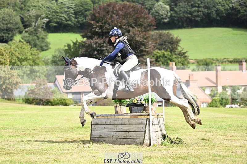 240825X-115614-32656 - 70cm XC 11.00 to 12.00