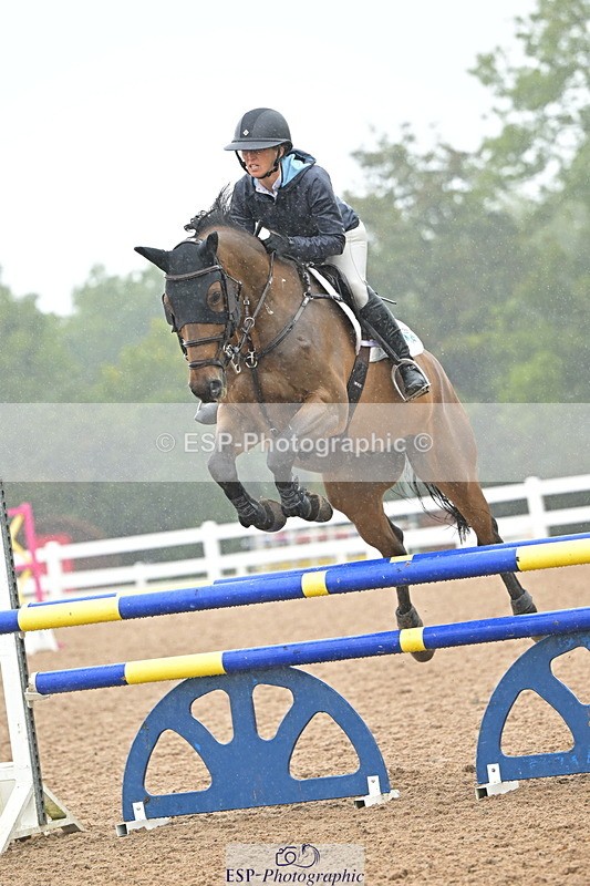 240925A-133821-00951 - Cls 4 Newcomers and 1.10m Open