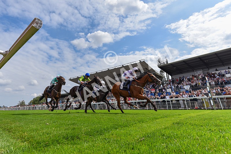 240825-Race 1-Light Speed-0123 - Race 1