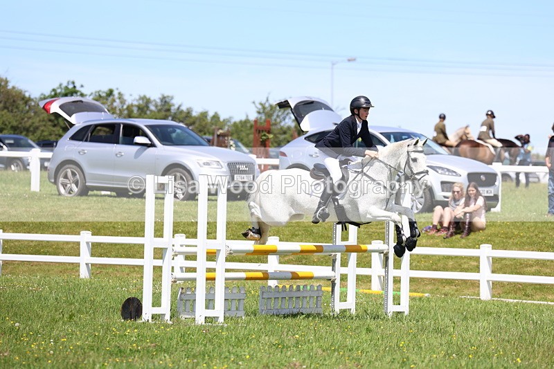 3E7A0863 - Class 10: Pony Newcomers/1m open