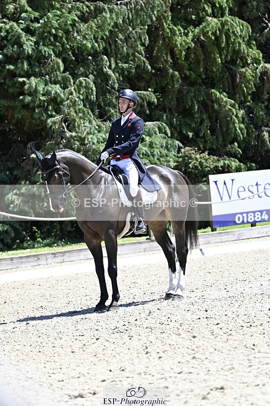 250522A-135906-04225 - D-404-Tom.Jackson-PLOT.TWIST.B