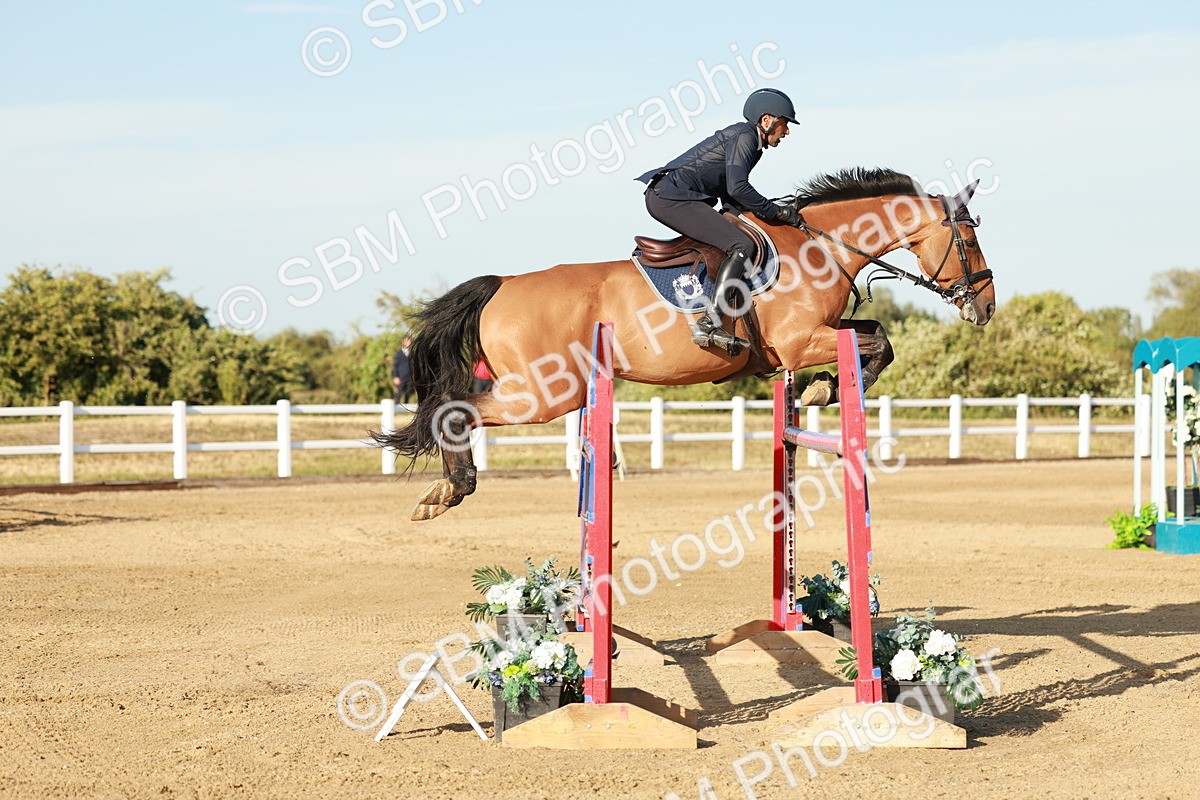 SBM_008903 - Class 6 - National 1.30m 1.40m Open Handicap