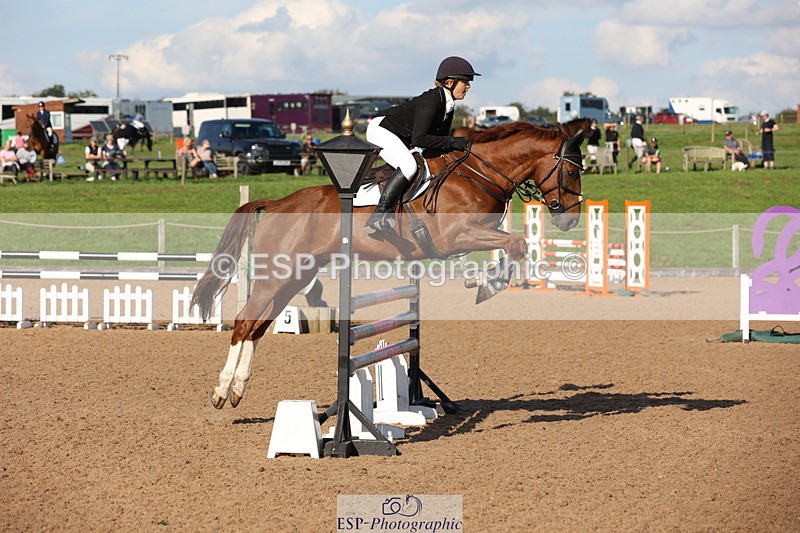 230915A-161627-03099 - Cls 6 Snr 1.05m Derby