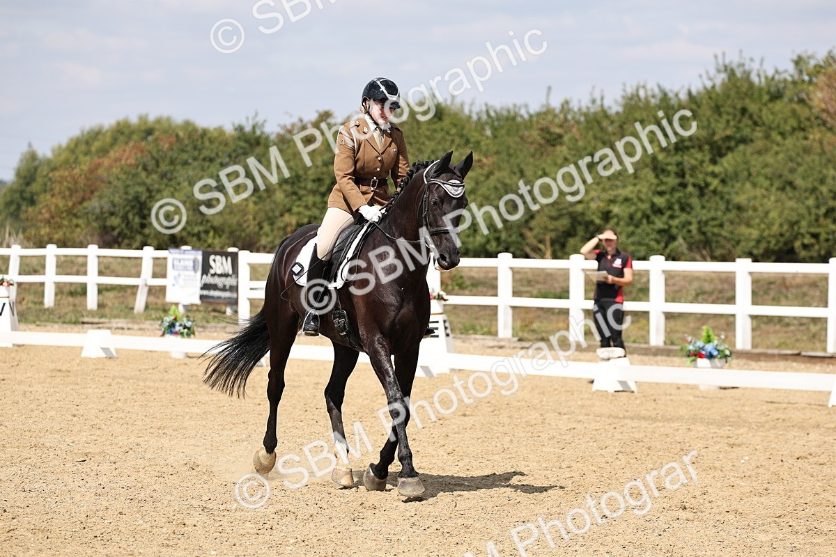 SBM_018685 - Class 16 - Novice 5 - 12.08-13.11